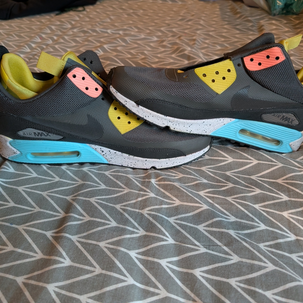 Nike Air Max 90 Sneakerboot Size 10.5 Mens Grey Yellow Blue 616314-001 - Picture 3 of 9